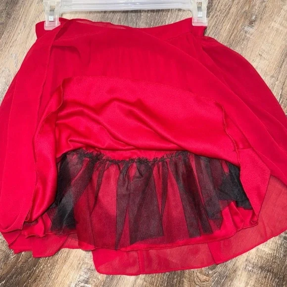 B Darlin Bold 2 Piece Red Embellished Dress Prom or Cocktail Dress - Picture 8 of 10